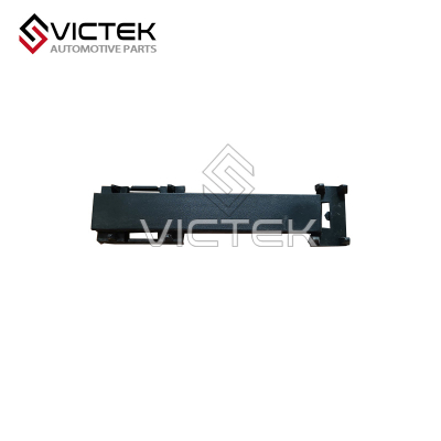 Placa de cubierta del radar de rejilla izquierda