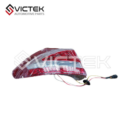 Luz trasera derecha J15-4433020FL